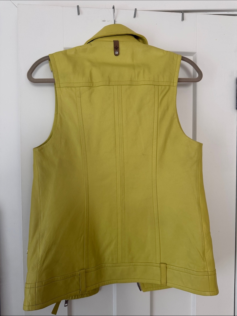 Mackage Yellow Leather Sleeveless Moto Vest - Picture 4 of 7